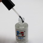 น้ำยาละลายกาว ล้างกาว UV (10 ม.ล.)