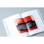 หนังสือ SONY DESIGN MAKING MODERN [English Edition]