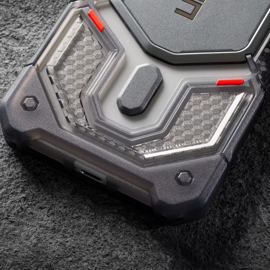 UAG Monarch Pro Veil Case Protection