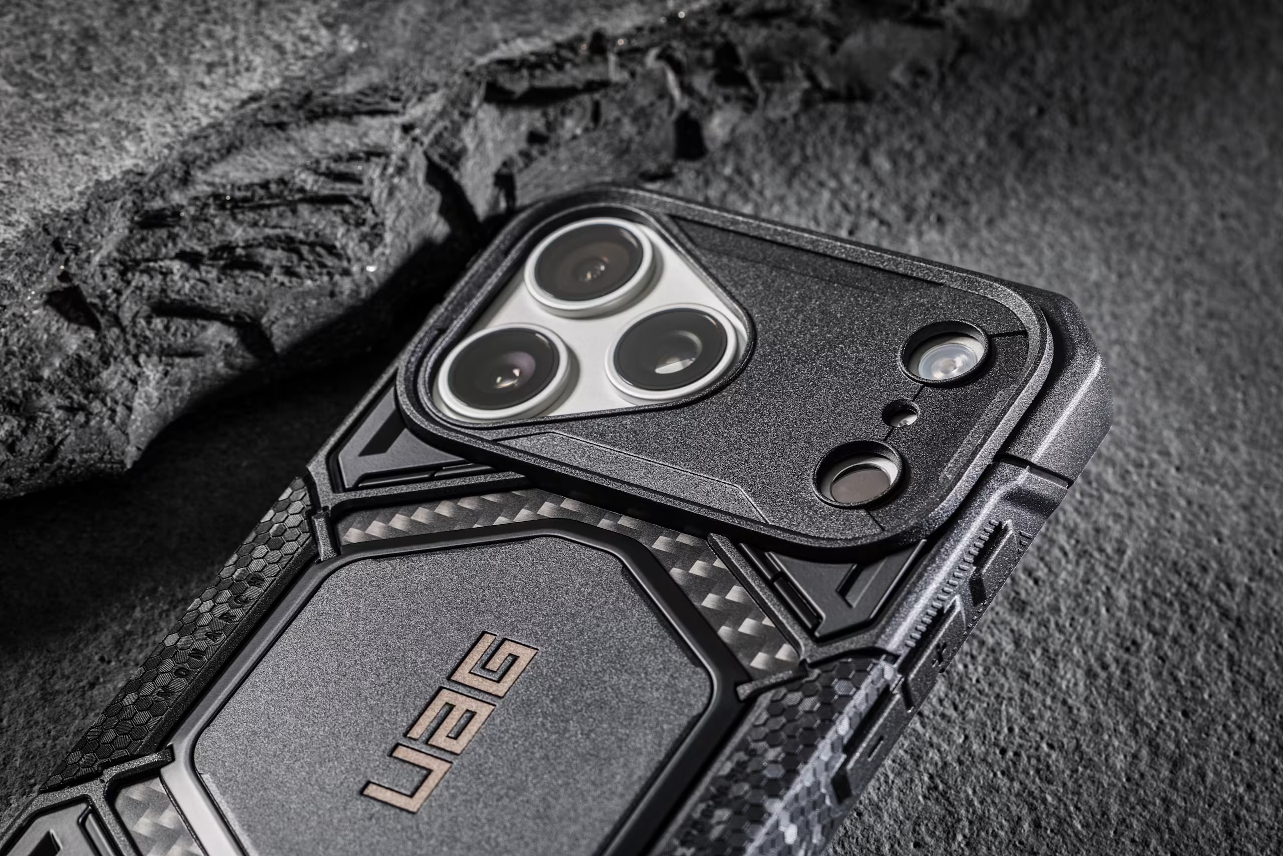 UAG Monarch Pro Magnetic Module