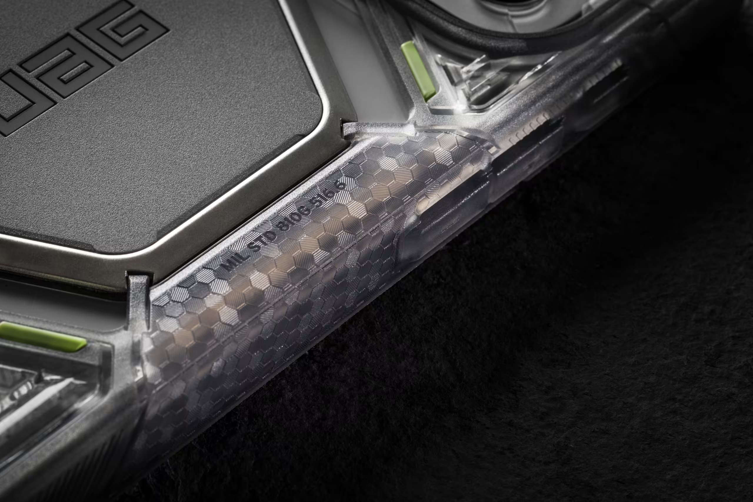 UAG Monarch Pro Camera Protection